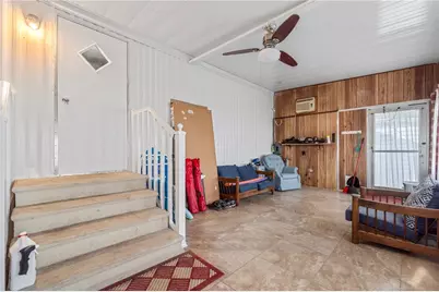 942 Cr 461, Lake Panasoffkee, FL 33538 - Photo 23