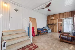 942 Cr 461, Lake Panasoffkee, FL 33538 - Photo 23