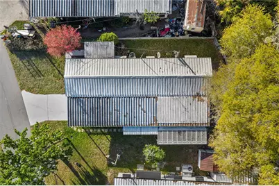 942 Cr 461, Lake Panasoffkee, FL 33538 - Photo 17