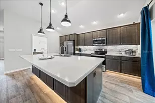 3274 Sennett Cir, Oxford, FL 34484 - Photo 7