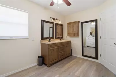 1040 SE 162nd Place, Summerfield, FL 34491 - Photo 17