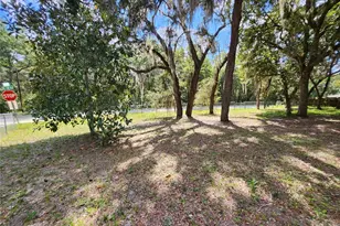 16930 SE 1st Ln, Silver Springs, FL 34488 - Photo 37