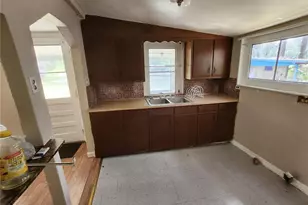 16930 SE 1st Ln, Silver Springs, FL 34488 - Photo 9