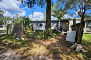 16930 SE 1st Ln, Silver Springs, FL 34488 - Photo 11