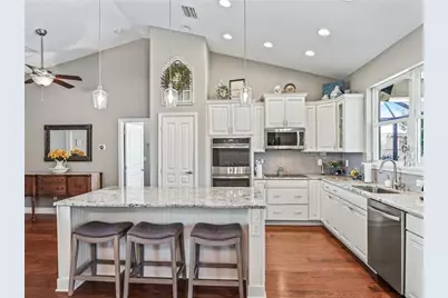 1410 Meadow View Way, Lady Lake, FL 32159 - Photo 15