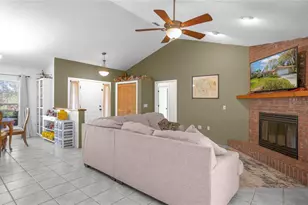 826 E Gaines Ln, Hernando, FL 34442 - Photo 11