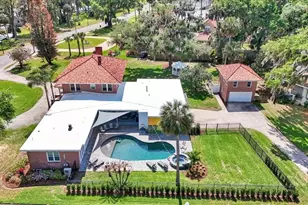 405 Lake Shore Dr, Leesburg, FL 34748 - Photo 69