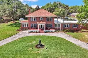 405 Lake Shore Dr, Leesburg, FL 34748 - Photo 3