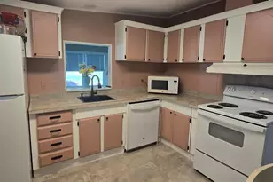 516 Jason Dr, Lady Lake, FL 32159 - Photo 7