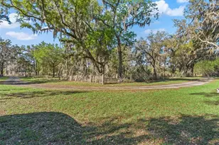 6350 NE 86th Ave, Bronson, FL 32621 - Photo 5