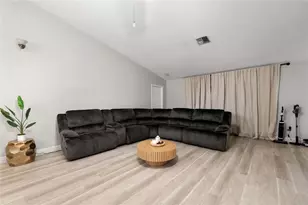 306 Oak Track Rad, Ocala, FL 34472 - Photo 11