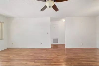 9460 SW 84th Terrace #E, Ocala, FL 34481 - Photo 7