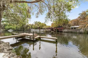 34 Garden Mall Ct, Inglis, FL 34449 - Photo 3