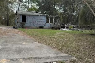 16830 SE 1st St, Silver Springs, FL 34488 - Photo 1