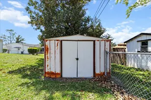 230 S Jackson St, Beverly Hills, FL 34465 - Photo 77