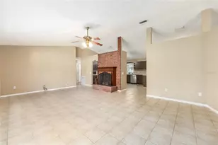 4885 NE 132nd Pl, Anthony, FL 32617 - Photo 5
