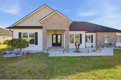 9665 SE 61st Terrace, Belleview, FL 34420 - Photo 1