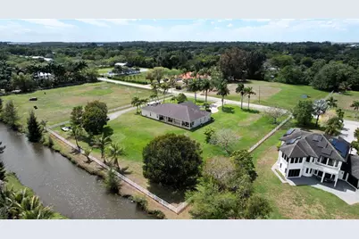 4810 SW 198 Terrace, Southwest Ranches, FL 33332 - Photo 9
