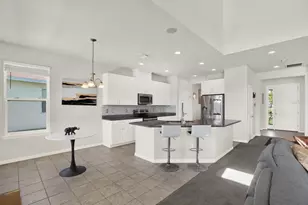 9058 Spruce Creek Cir, Riverview, FL 33578 - Photo 9