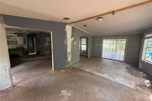 5756 NE 165th Terrace Rd, Silver Springs, FL 34488 - Photo 13