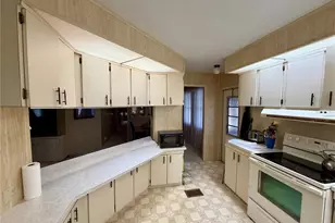 6571 NE 1st Pl, Ocala, FL 34470 - Photo 9