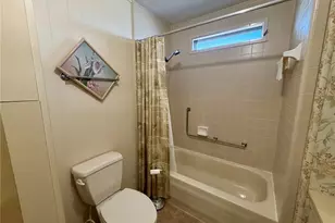 6571 NE 1st Pl, Ocala, FL 34470 - Photo 23