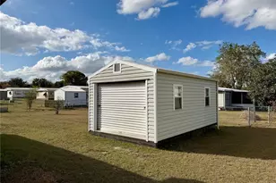 6571 NE 1st Pl, Ocala, FL 34470 - Photo 37