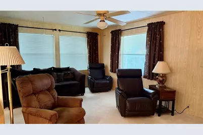 6571 NE 1st Place, Ocala, FL 34470 - Photo 3