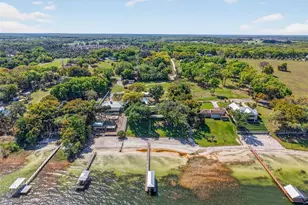 13033 SE 158th Ln, Weirsdale, FL 32195 - Photo 5