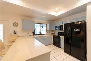 2298 W Pine Ridge Blvd, Beverly Hills, FL 34465 - Photo 9