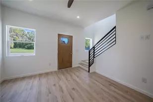 318 SE 6th St, Williston, FL 32696 - Photo 9