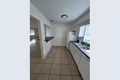 11 S Barbour Street, Beverly Hills, FL 34465 - Photo 13