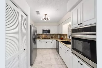 9697 SW 94th Court, Ocala, FL 34481 - Photo 3