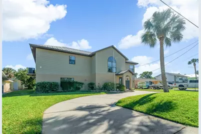 2050 NW 18th Street, Crystal River, FL 34428 - Photo 3