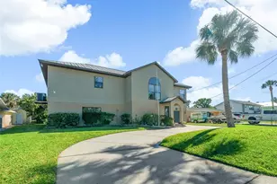 2050 NW 18th St, Crystal River, FL 34428 - Photo 3