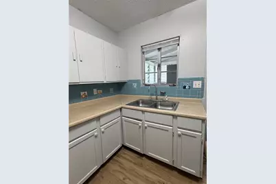 1137 NE 9th Street, Ocala, FL 34470 - Photo 7