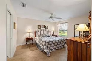 871 Castleberry Cir, The Villages, FL 32162 - Photo 17