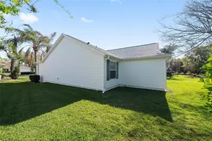 871 Castleberry Cir, The Villages, FL 32162 - Photo 31