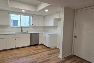 11510 SW 85th Ct, Ocala, FL 34481 - Photo 9