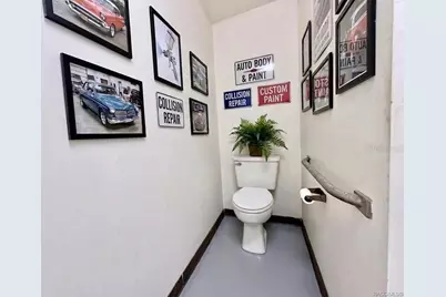 8 Highway 19 N, Inglis, FL 34449 - Photo 9