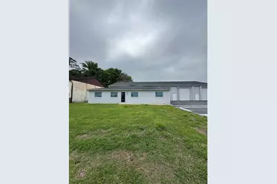 3660 NE 42nd Lane, Ocala, FL 34479 - Photo 3