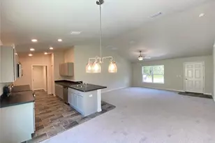 8180 N Wakefield Dr, Citrus Springs, FL 34434 - Photo 7