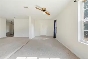 10829 Margaret Dr, Tavares, FL 32778 - Photo 31