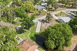 10829 Margaret Dr, Tavares, FL 32778 - Photo 43