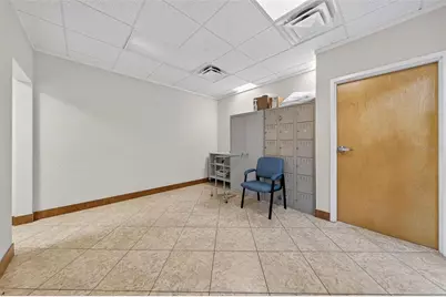 501 E North Boulevard, Leesburg, FL 34748 - Photo 3