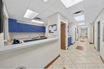 501 E North Boulevard, Leesburg, FL 34748 - Photo 5