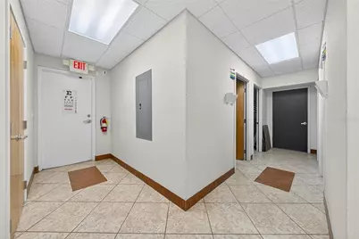 501 E North Boulevard, Leesburg, FL 34748 - Photo 15