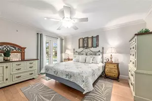 1075 Napier Ct, The Villages, FL 32162 - Photo 49