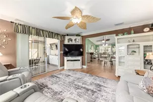 1075 Napier Ct, The Villages, FL 32162 - Photo 37