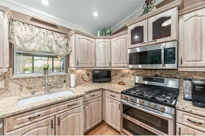 1075 Napier Court, The Villages, FL 32162 - Photo 29